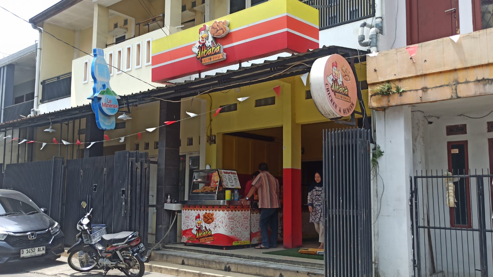 Alibaba Fried Chicken Permata Biru — Kuliner Permata Biru Cileunyi