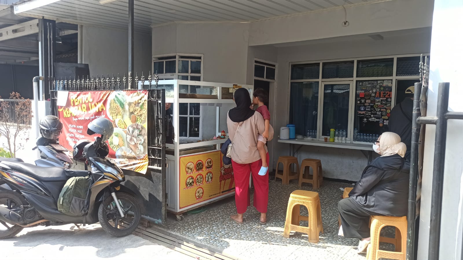 Pentol Kembar Jaya Permata Biru â Jastip Permata Biru Cileunyi